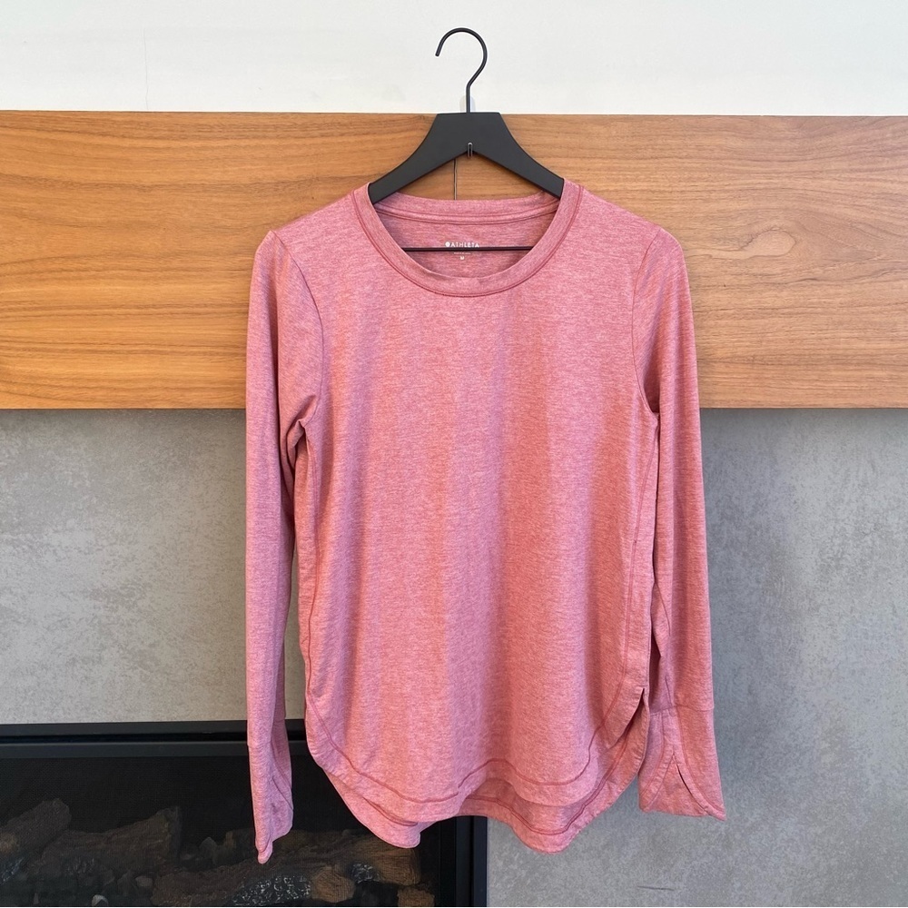 Athleta up-tempo long sleeve shirt, Size M